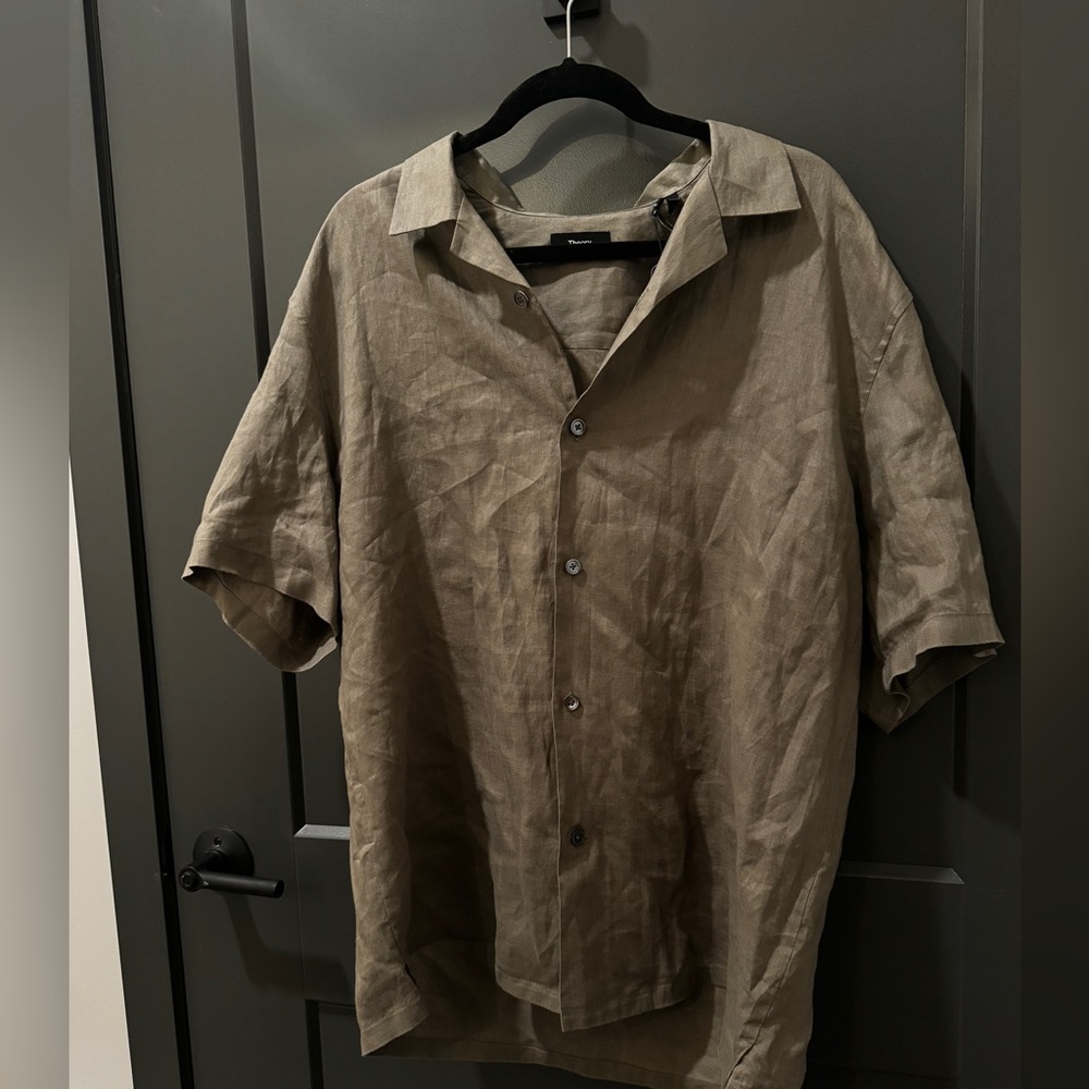 Theory short sleeve Button up shirt